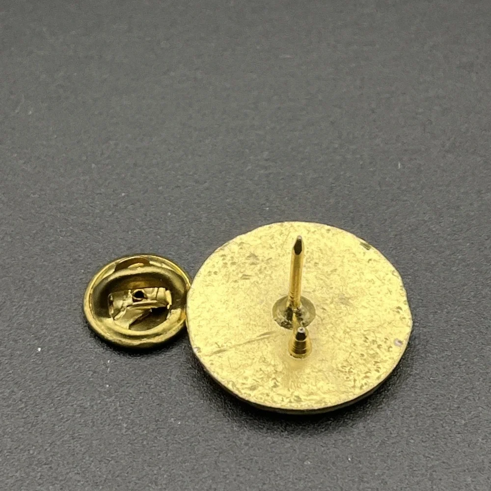 Softball Gold Tone Ball Lapel Hat Pin‎